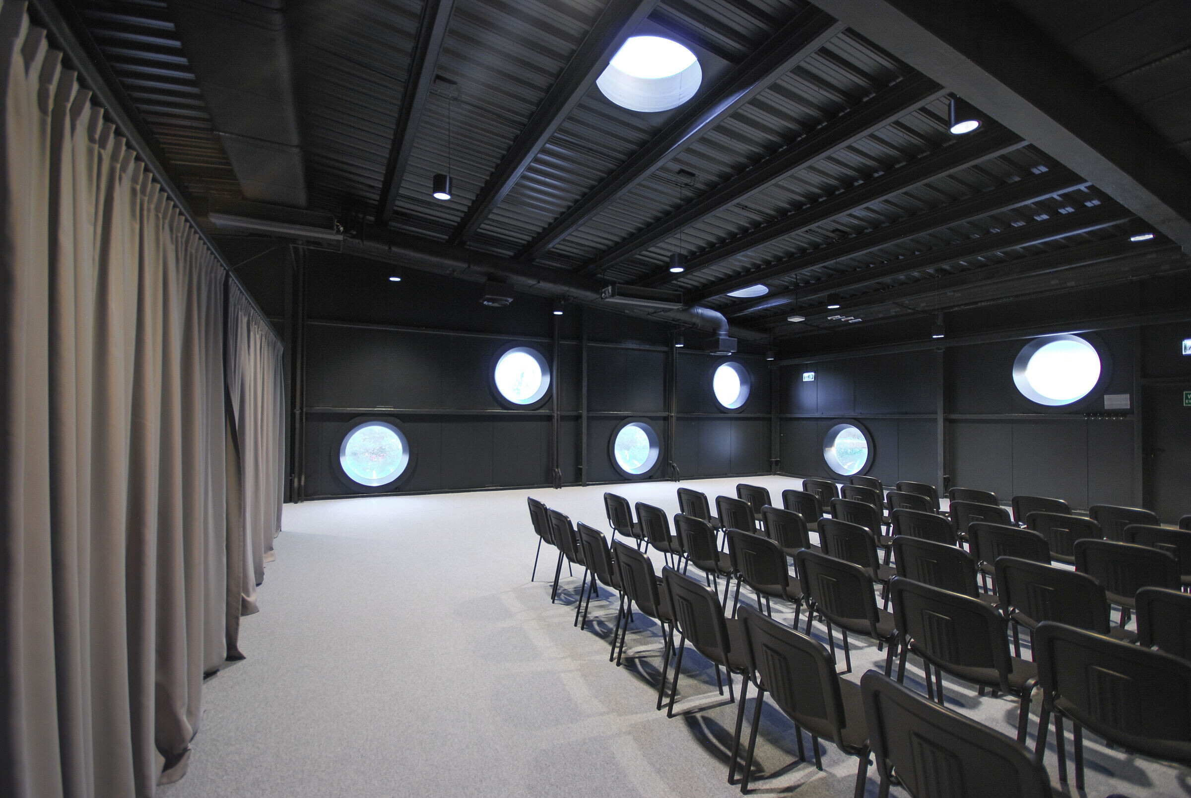 波兰华沙药企仓储建筑翻新丨BDR Architekci-35