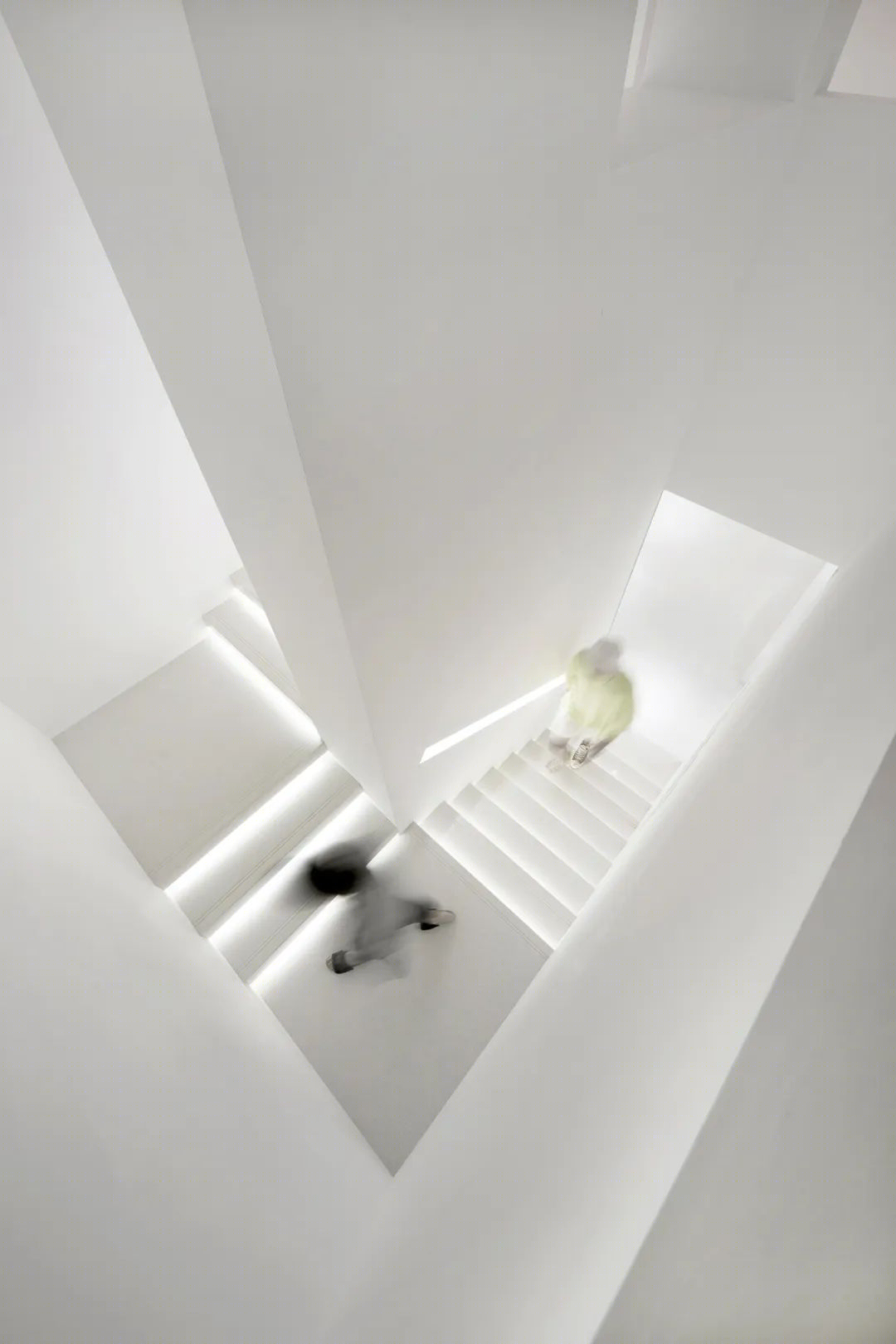 福建漳州「非凡」美发店 | 场景消费与空间体验的完美融合-41