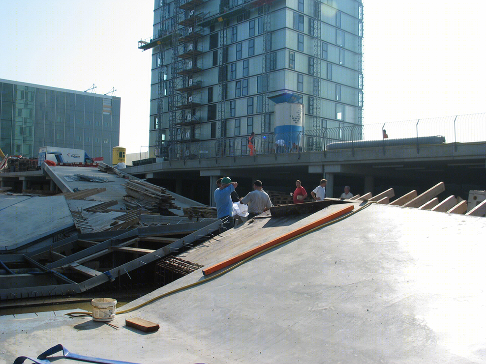 鹿特丹停车场下沉花园（Rotterdam parking lot sunken garden）-19