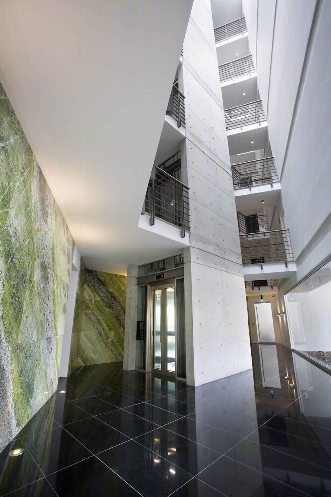 利马索尔公寓建筑 Residence 51-19