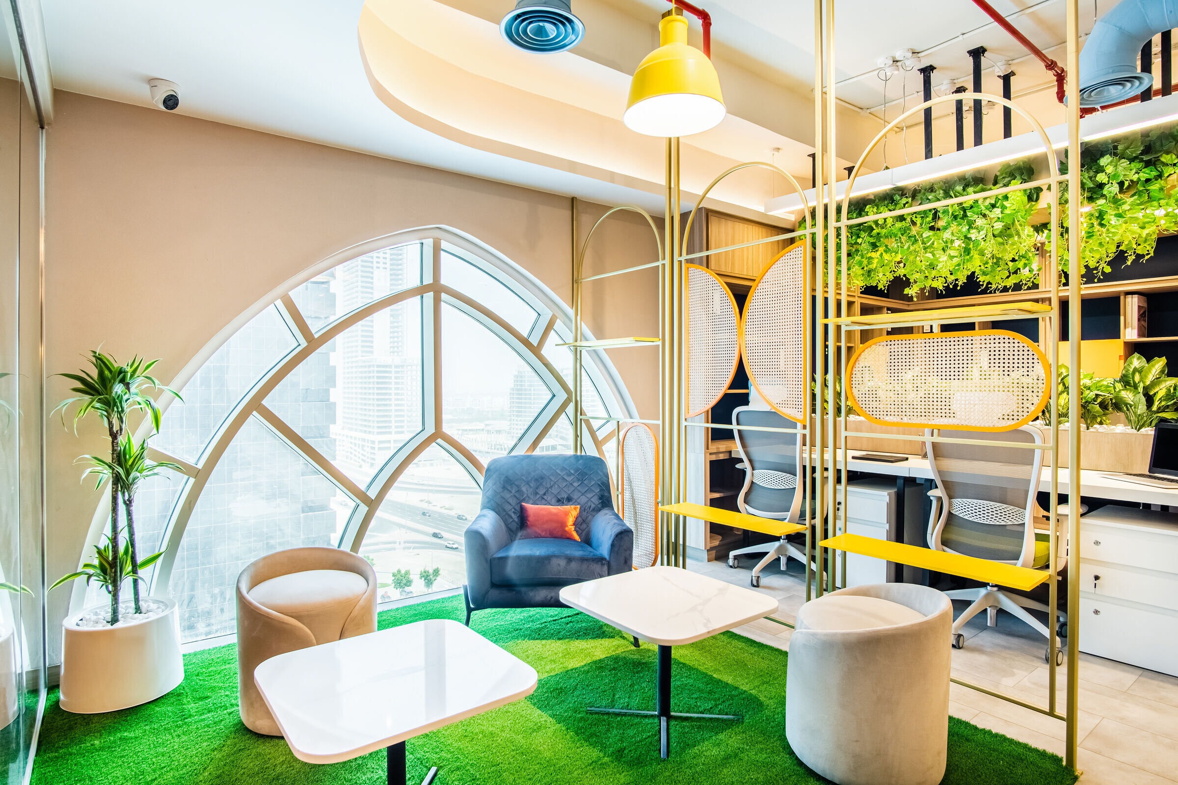 绿意盎然的舒适办公室设计丨United Arab EmiratesDubai丨Designsmith Interiors-11