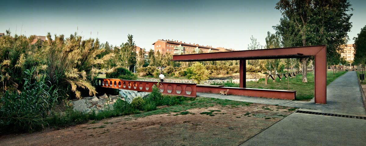 西班牙圣库加特 RAMBLA DEL CELLER 公园丨ENRIC BATLLE DURANY,JOAN ROIG DURÁN建筑事务所-11