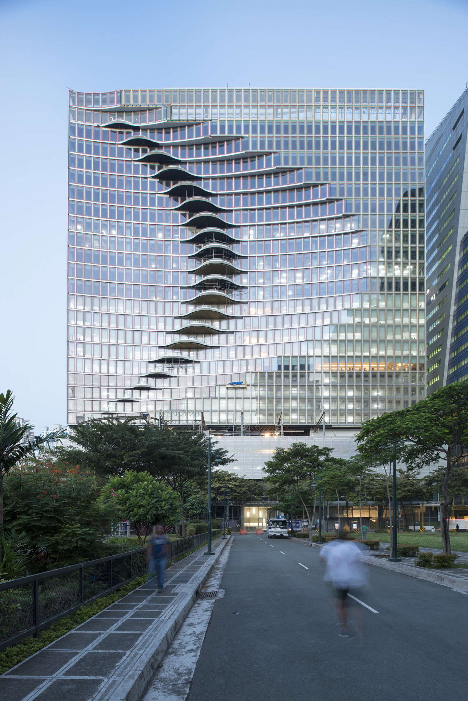 菲律宾马尼拉中心大厦(Philippines Manila Center Building)-10