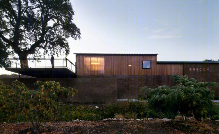 美国帕索罗布尔斯布雷肯地产酒庄(America Paso Luo Buer Sibuleiken Estate Winery)丨Aidlin Darling Design-22