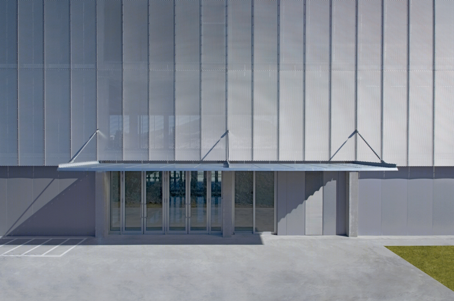 西班牙汽车园区建筑丨Pere PuigArquitecte-18