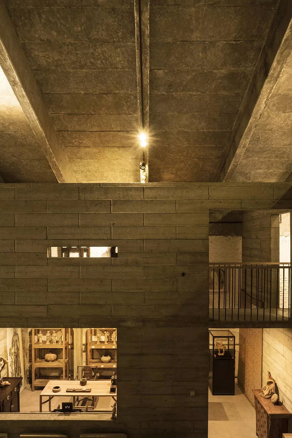 半坡国际艺术区里的“垂直墙园” —— 不在方艺术空间的创新设计-43