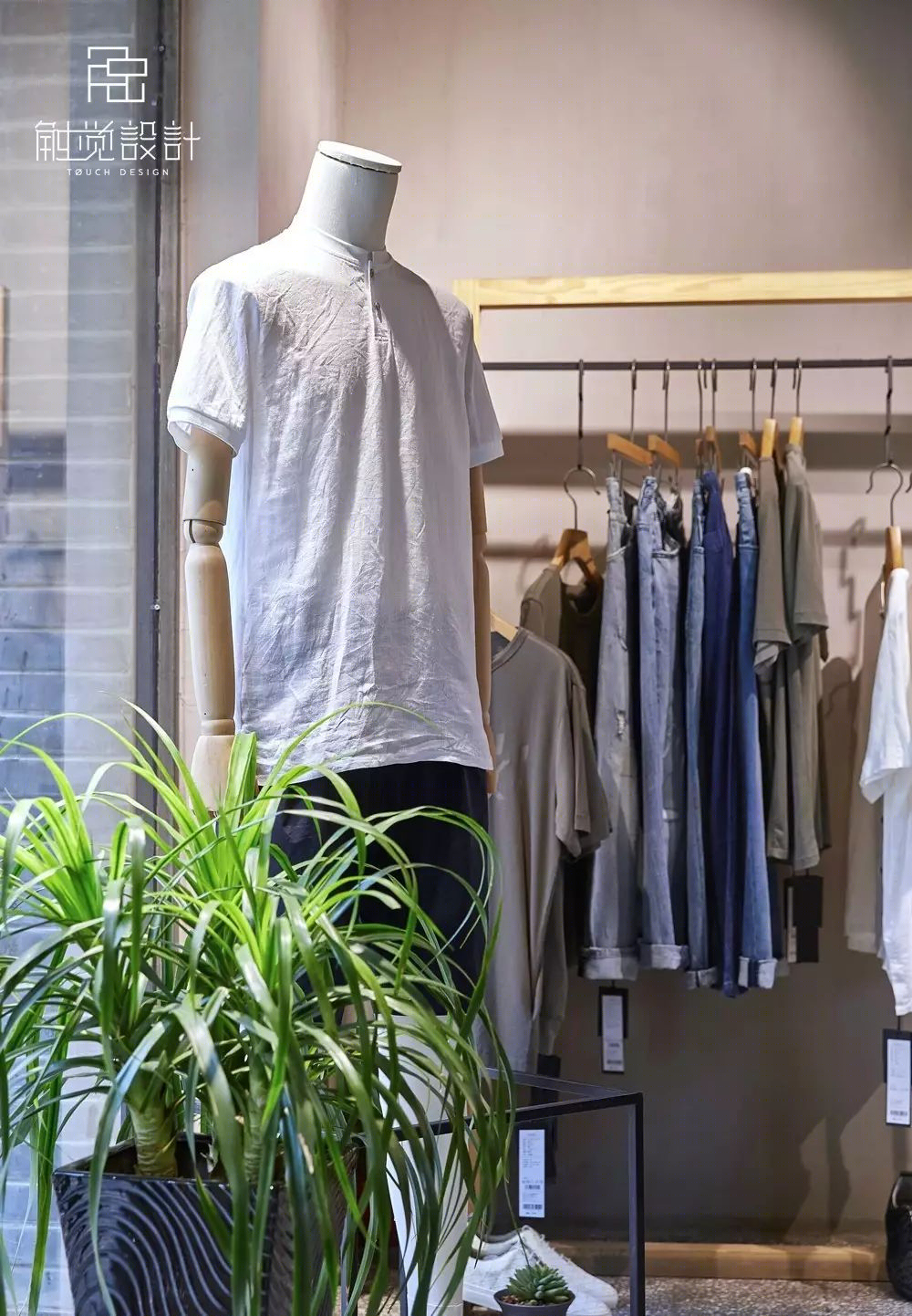 北京 NINE WAY 服装店 | 78㎡零售空间改造,诠释青春理想与反抗-28