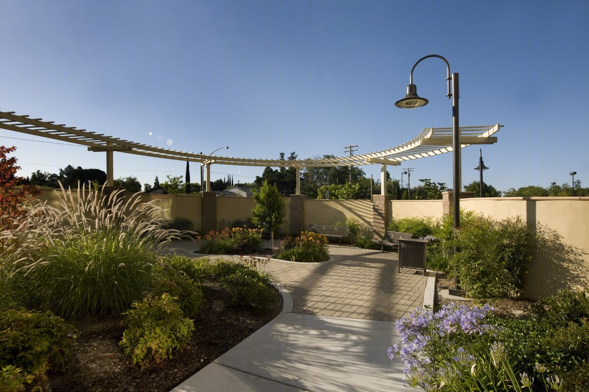 美国医疗基金会办公楼丨Boulder Associates Architects-14