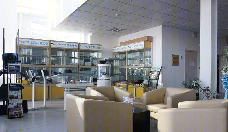 东风裕隆纳智捷沈阳华龙汽车展示空间项目-31