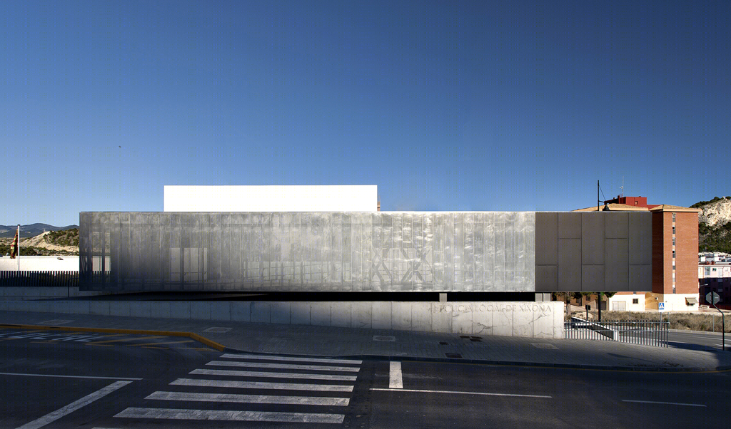 阿利坎特警察局和多功能空间丨Daniel Marti & Natolia Ferrer arquitectos-14