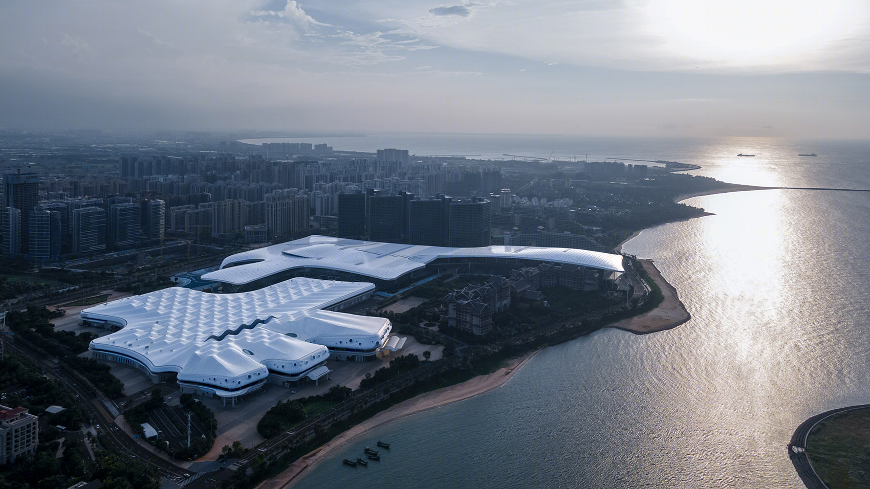 海南国际会展中心二期丨中国海口丨深圳H+L建筑工作室等-8