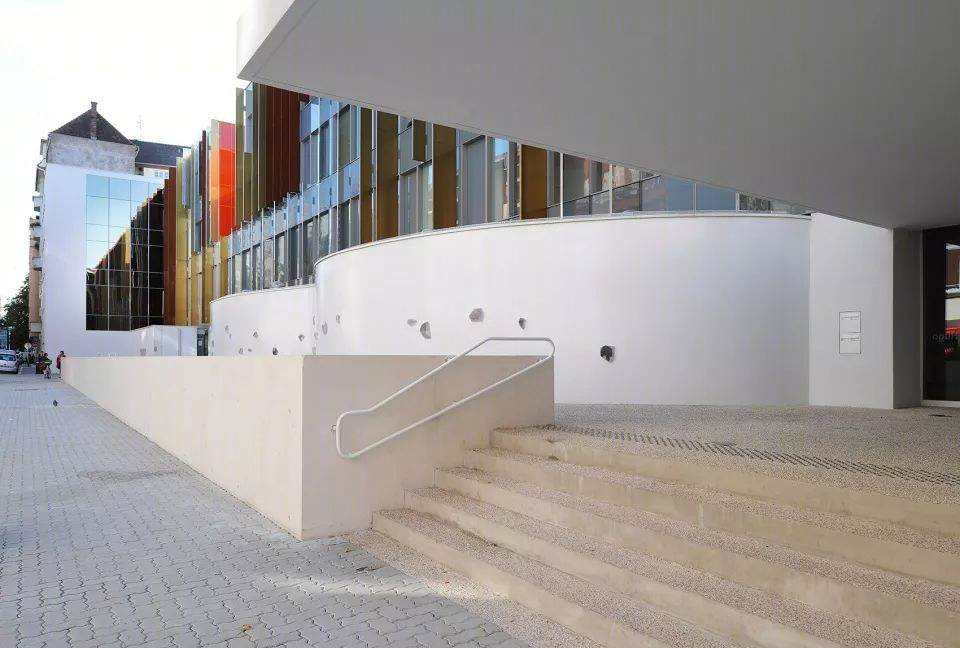 法国 Saint-Jean 学校 | 流动温馨的空间设计-8