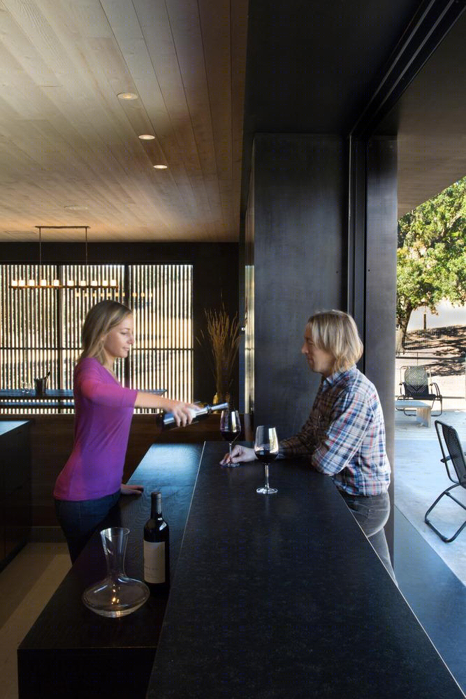 美国帕索罗布尔斯布雷肯地产酒庄(America Paso Luo Buer Sibuleiken Estate Winery)丨Aidlin Darling Design-26