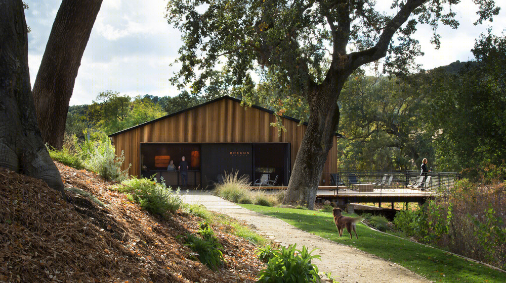 美国帕索罗布尔斯布雷肯地产酒庄(America Paso Luo Buer Sibuleiken Estate Winery)丨Aidlin Darling Design-28