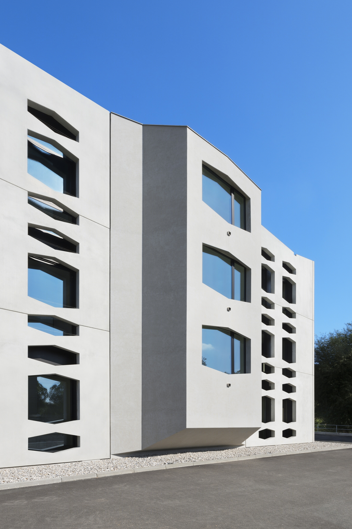 德国纽特拉大楼-29