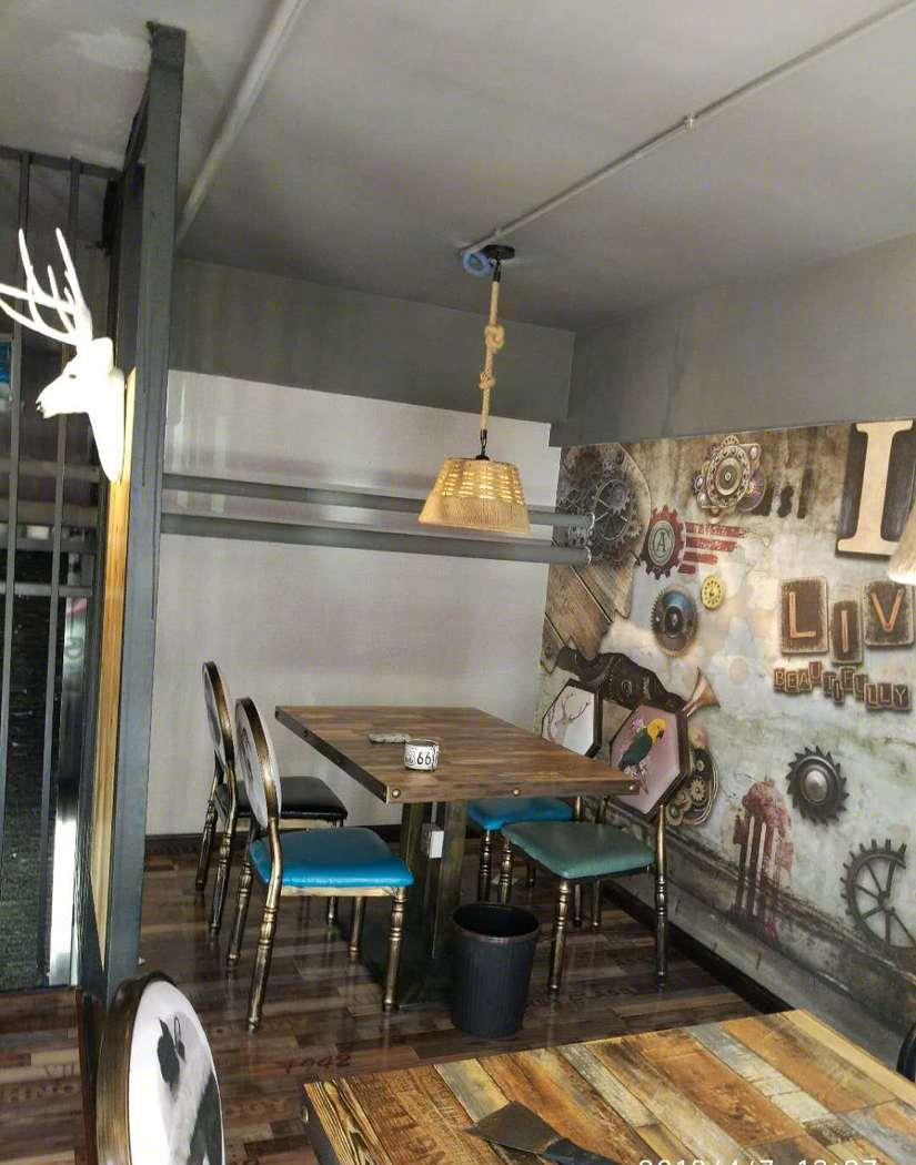 
闲鱼烤鱼店 -13
