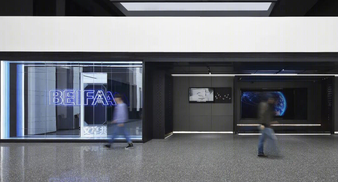 贝发集团展示中心 | 时空交叠的现代简约空间-5