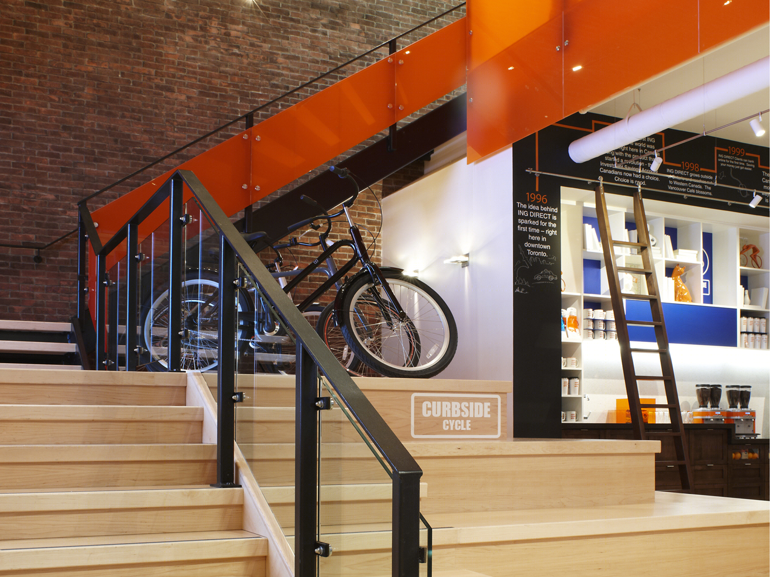 ING DIRECT CAFE II by IV Design-6