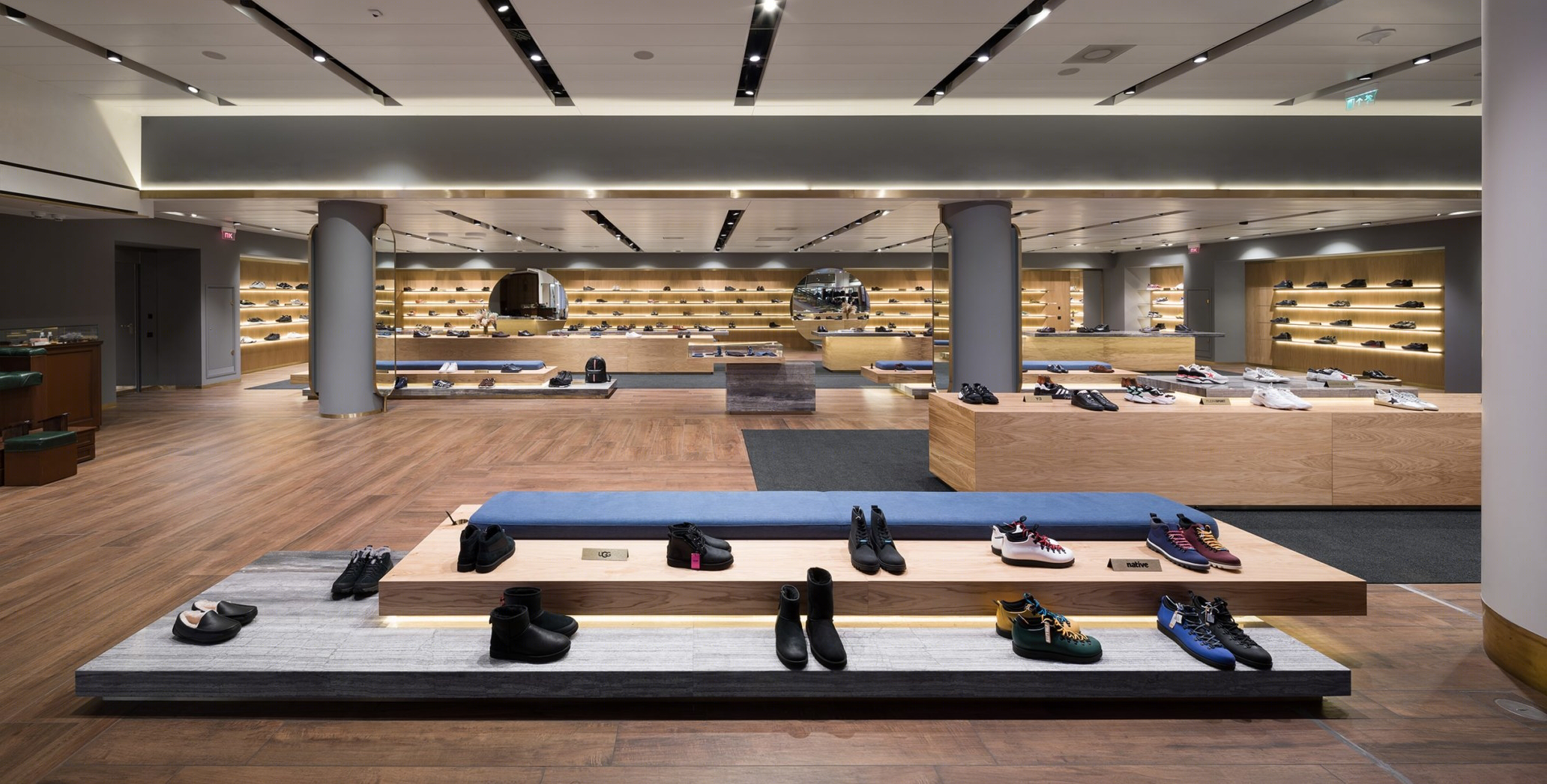 Men's Shoes Department Bezmirno Architects-7