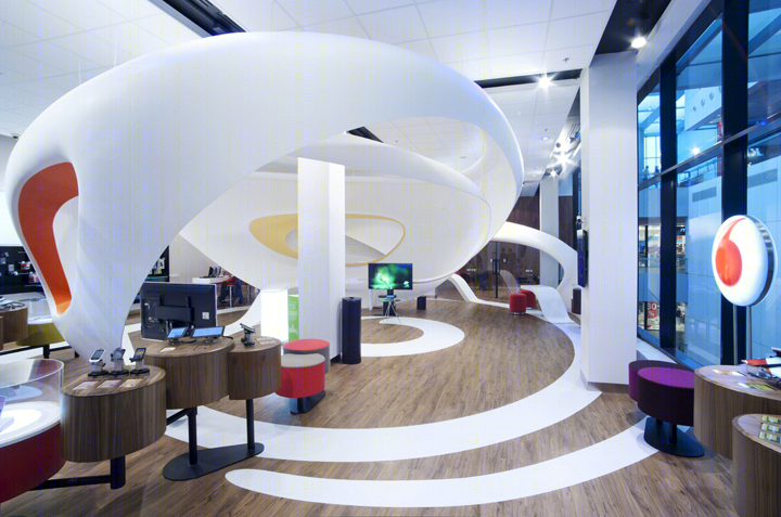 捷克 Vodafone 数据商店创新设计丨IO Studio-16
