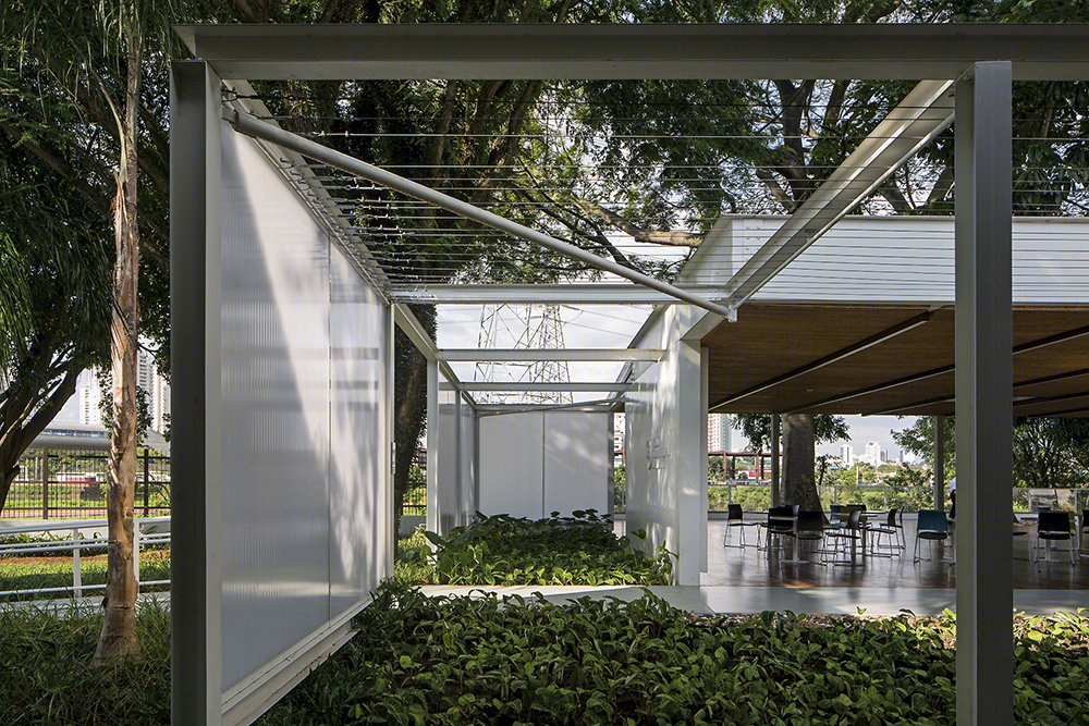 巴西绿色生态商业建筑丨LoebCapote Arquitetura e Urbanismo-17
