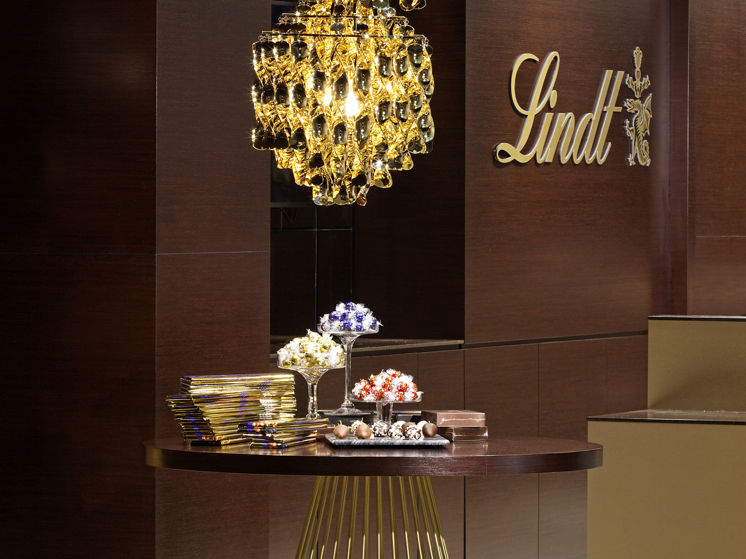 LINDT II by IV Design-3