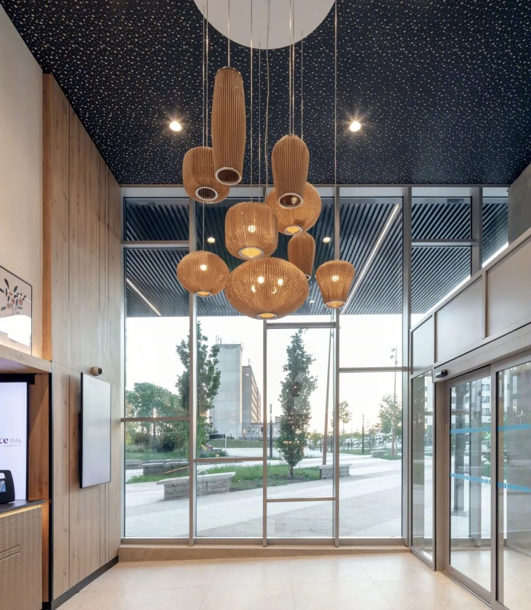 法国彩色立面酒店丨Manuelle Gautrand Architecture-32