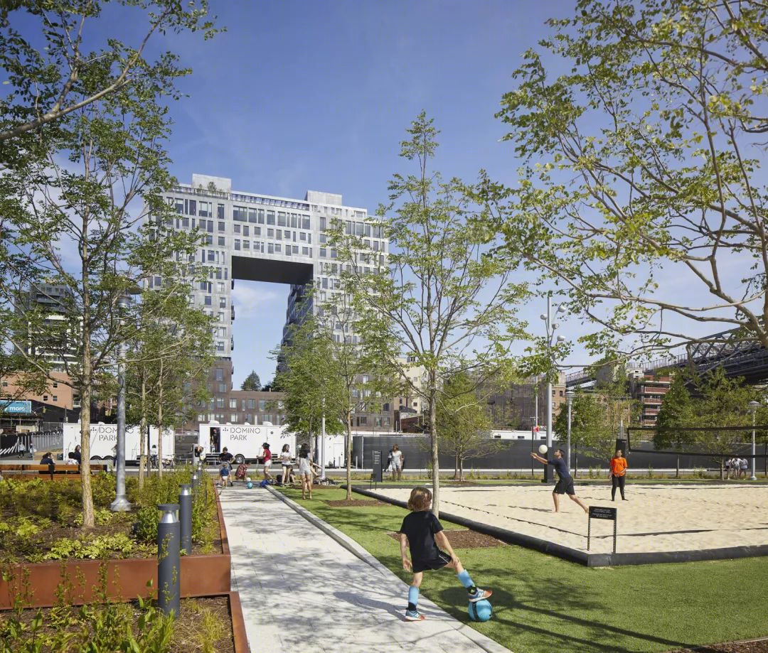 纽约 325 Kent 公寓，温文尔雅的工业风海滨建筑-10