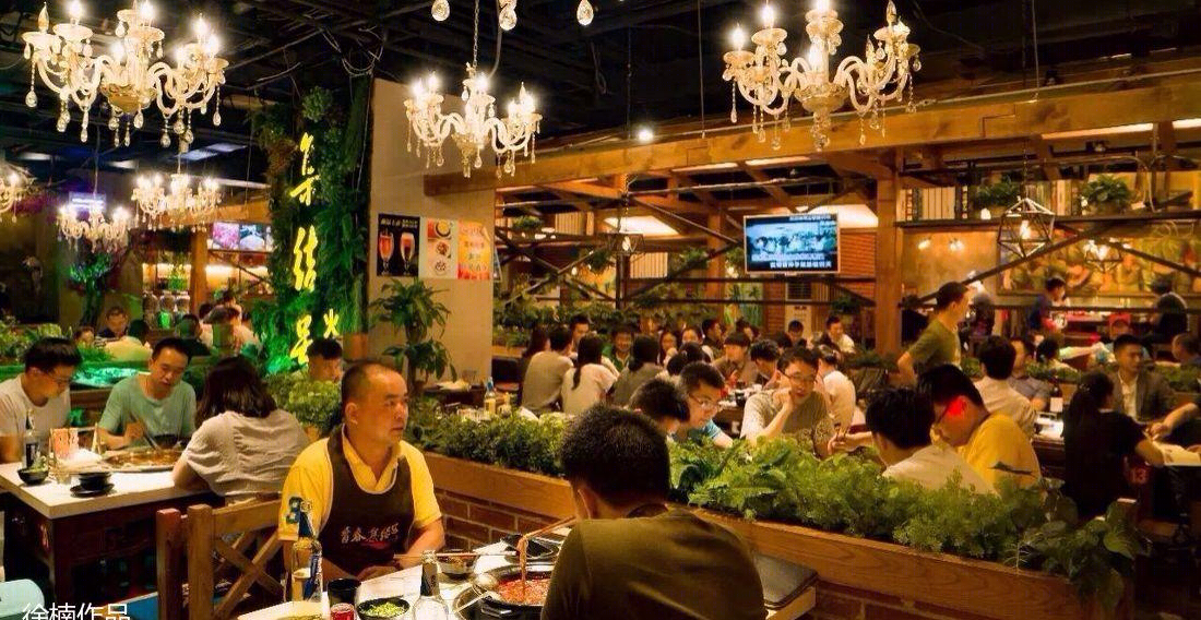 青春集结，火锅盛宴 | 室内设计打造潮流火锅店-8