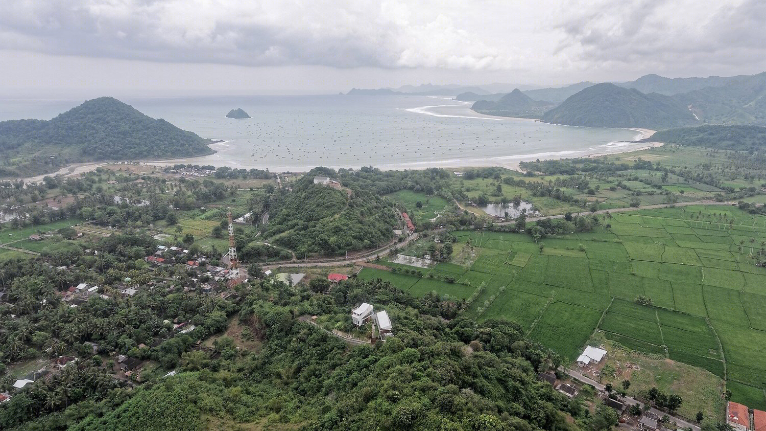 印尼龙目岛山地住宅-7