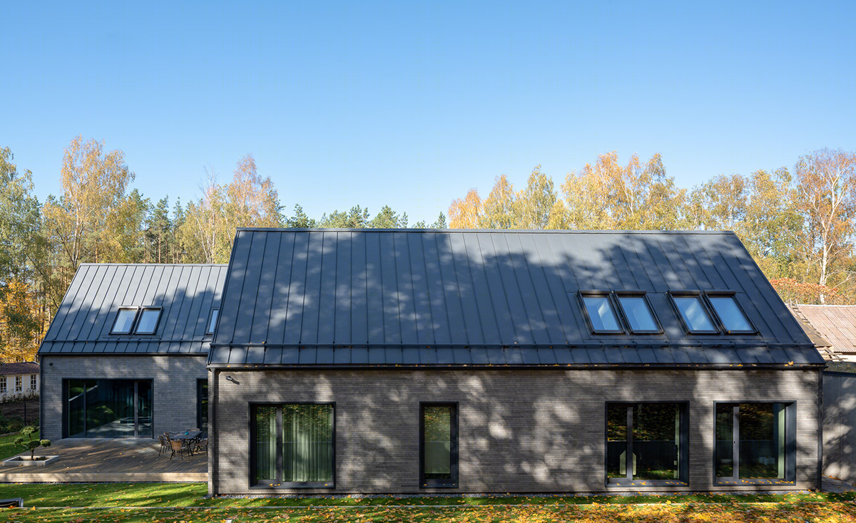 Maple Tree House near Vilnius-8