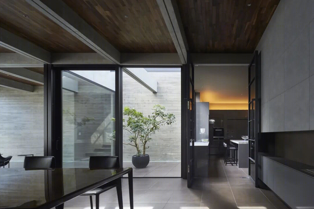 关东 270㎡野兽派美学住宅丨日本丨Apollo Architects & Associates-38