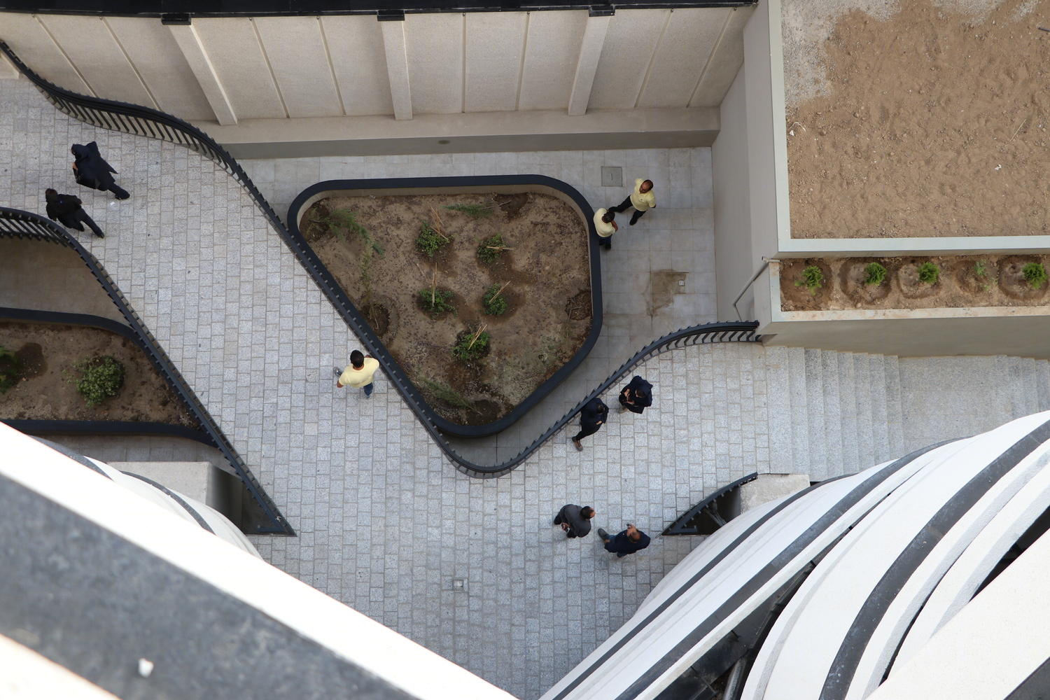 伊朗阿特拉斯医疗办公室大楼-12