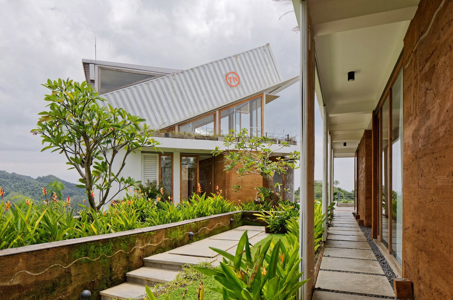 印尼龙目岛山地住宅-9