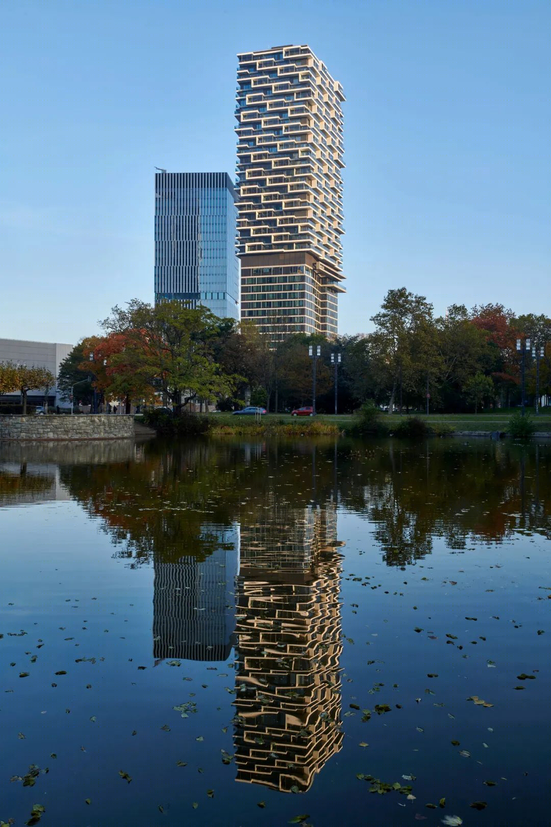森肯贝格大厦丨德国丨Cyrus Moser Architects-8