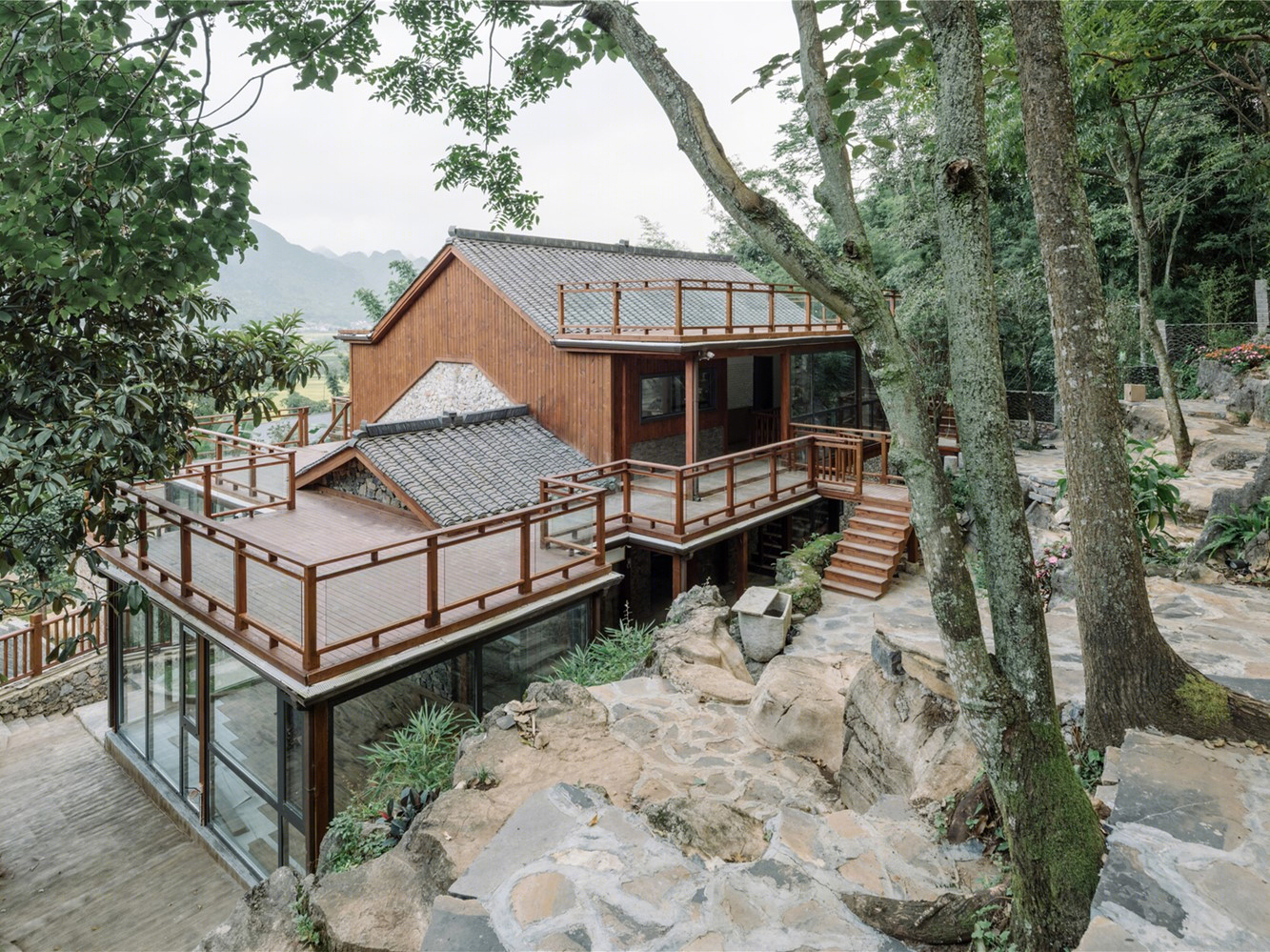 贵州万峰林石宅-4