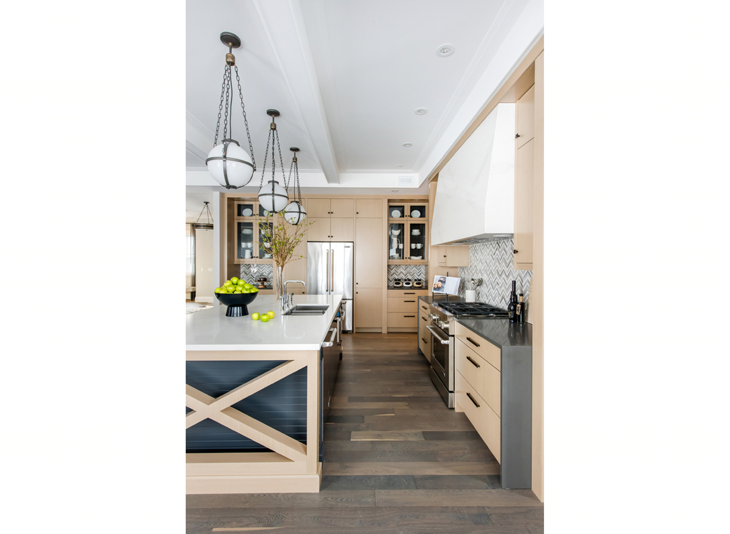 HOSPITAL HOME LOTTERY SPRING 2016 Atmosphere Interior-12