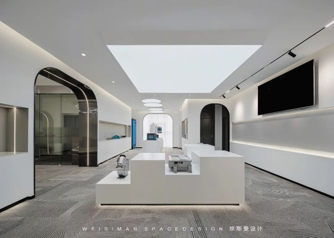 现代极简科技感展厅设计丨中国苏州丨维斯曼全案设计-15