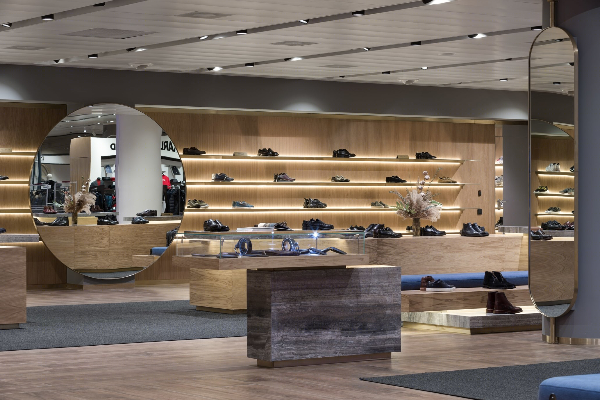 Men's Shoes Department Bezmirno Architects-9