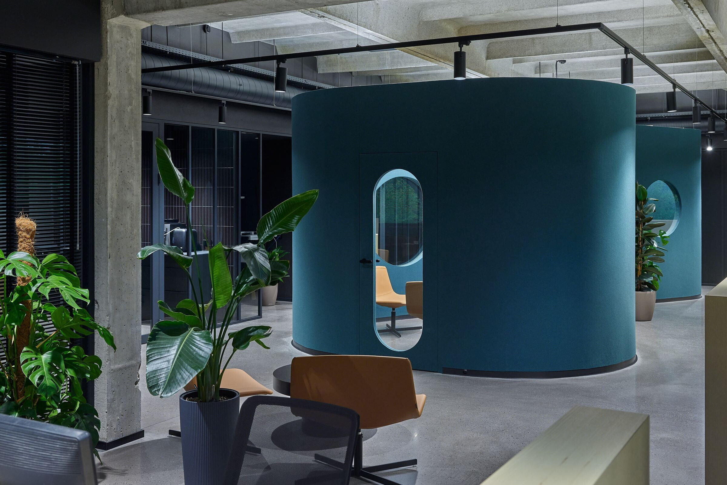 Skuba Office · 暗色调的科技感办公空间丨立陶宛维尔纽斯丨HEIMA architects-31