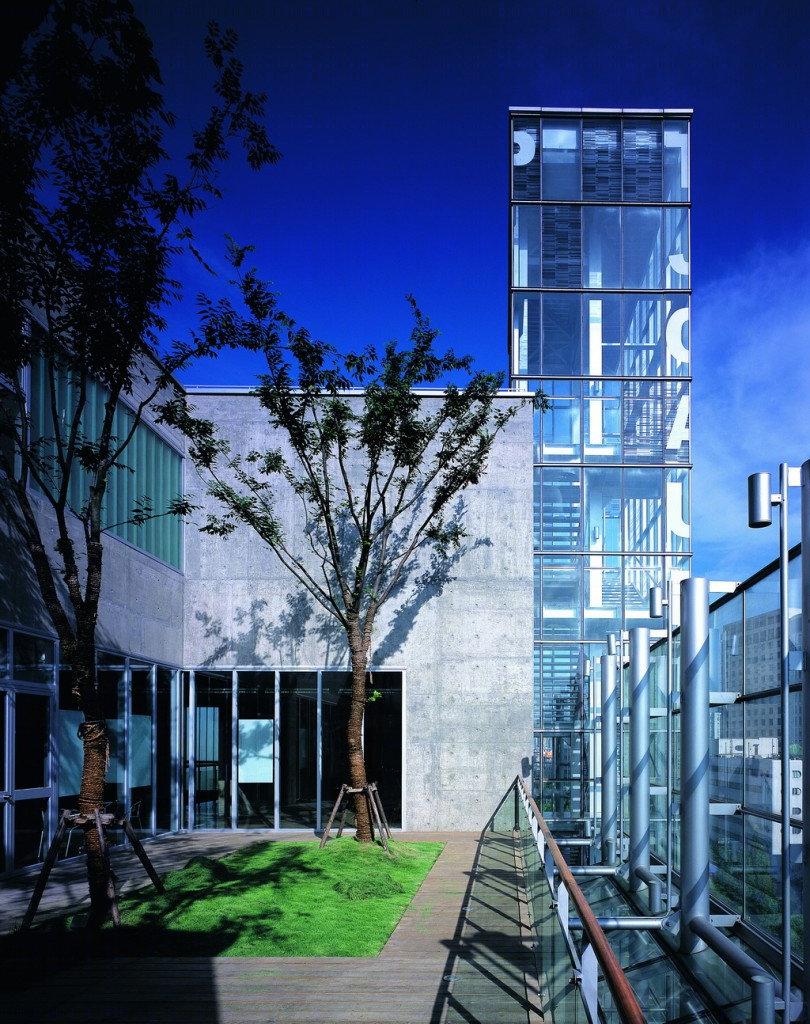 同济大学 C 楼-17