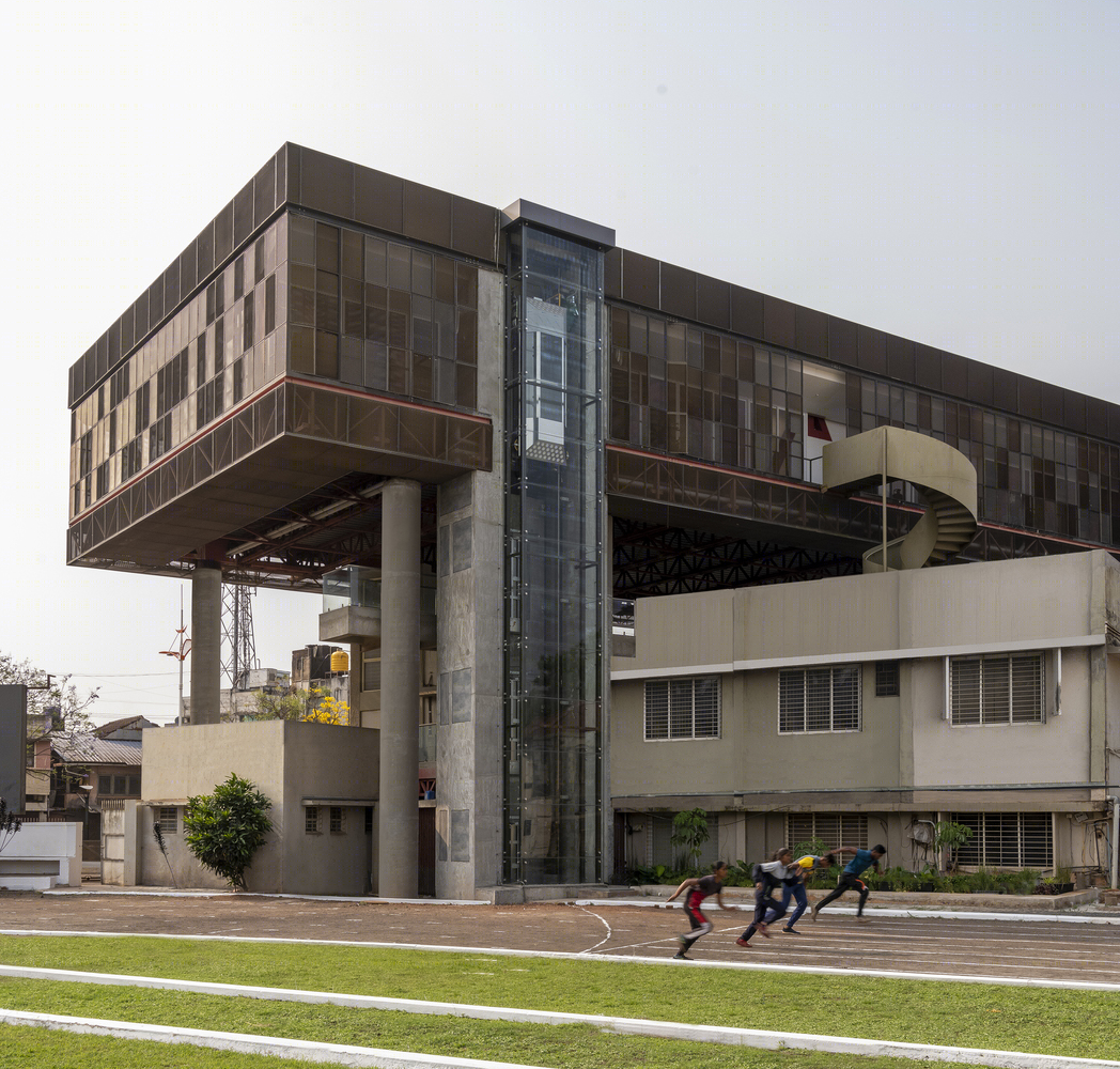 印度 HOVER SPACE · 巧妙融入历史校园的现代延伸丨Thirdspace Architecture Studio-9