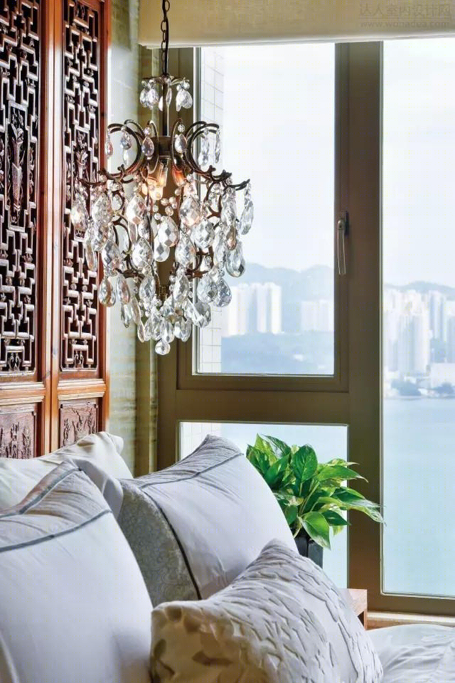 香港半山艺术家的海景豪宅-17