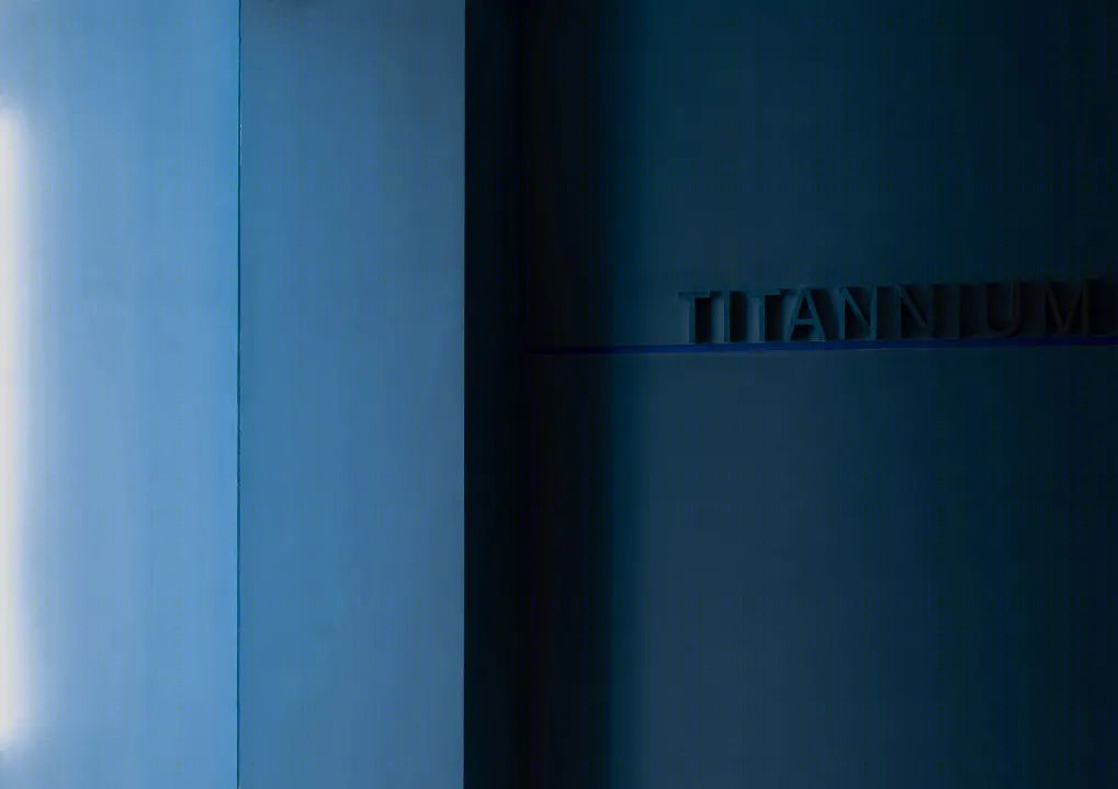 TITANIUM·钛·宇宙金属打造的舞蹈空间丨中国宣城丨逆向设计研究室-18