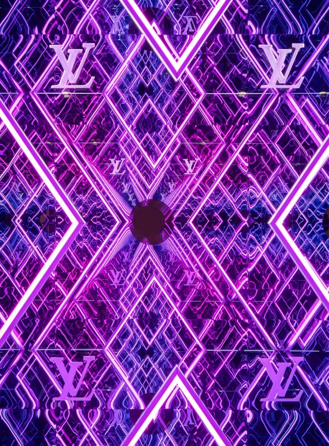 路易威登“Louis Vuitton X”展览，沉浸式体验品牌艺术之旅-31