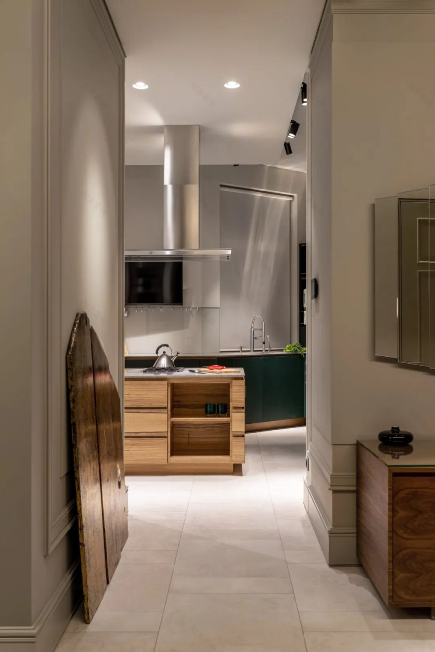 35 点美国国债丨乌克兰利沃夫丨Replus 设计局-50