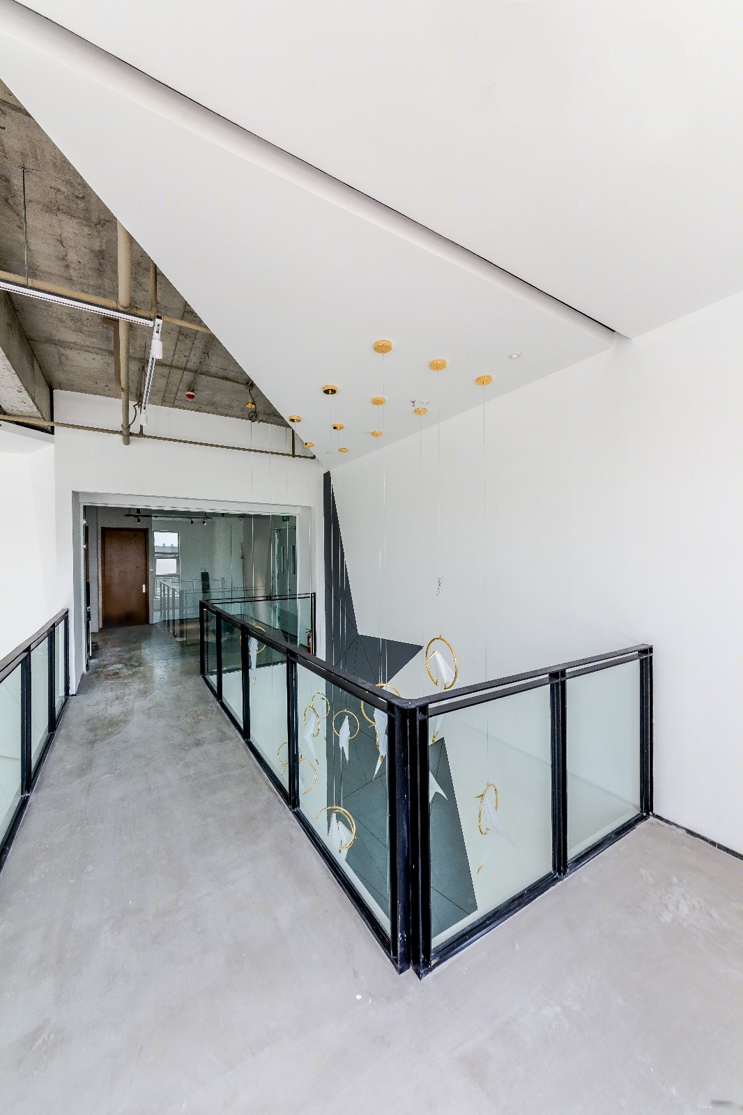 北京娱跃影视有限公司办公空间-7