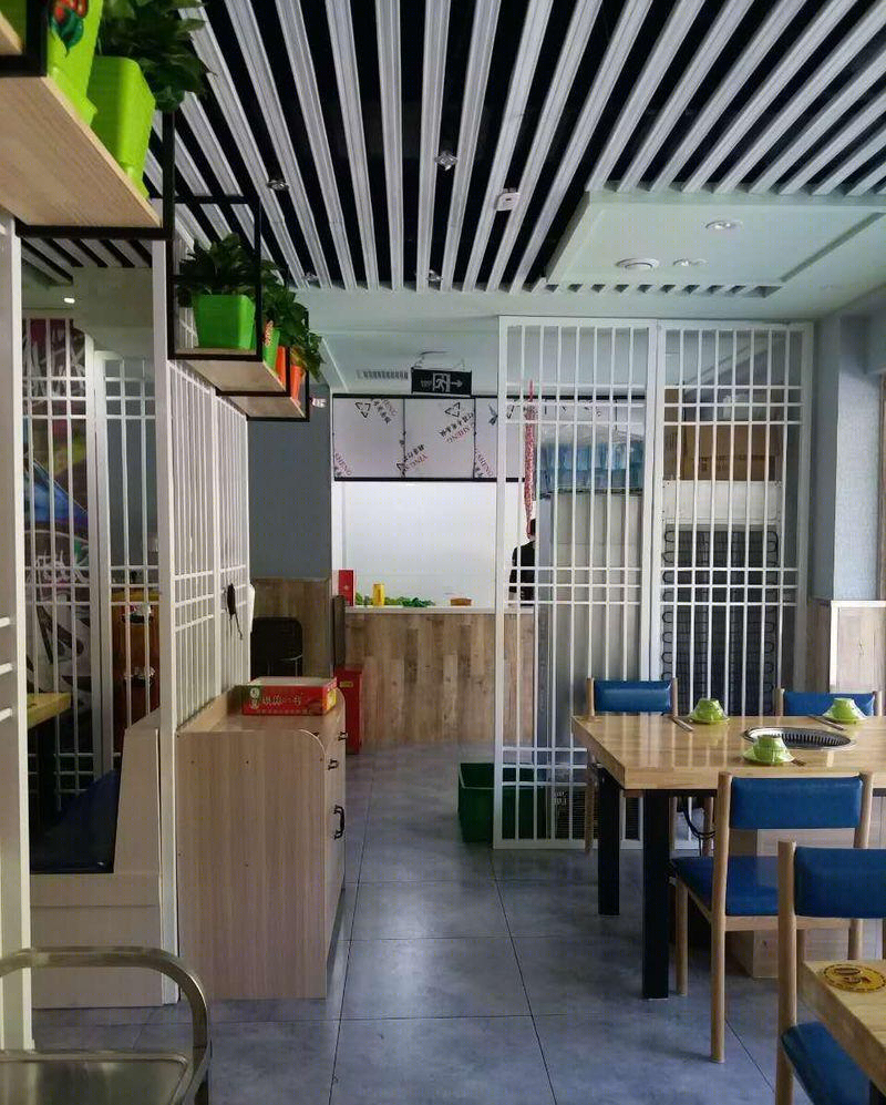 简约风格打造低成本高逼格餐厅-10