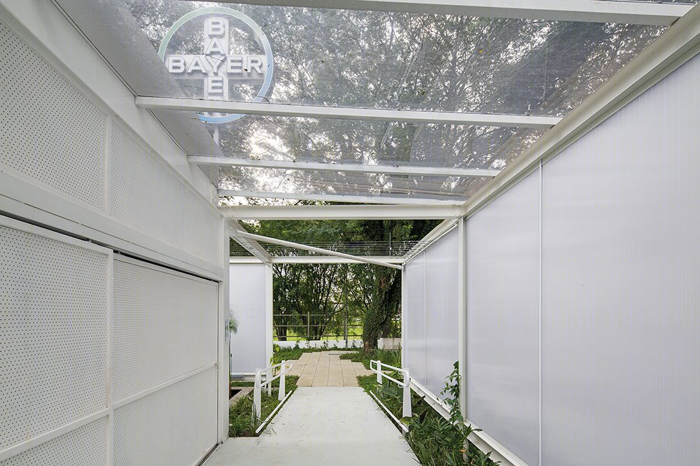 巴西绿色生态商业建筑丨LoebCapote Arquitetura e Urbanismo-24