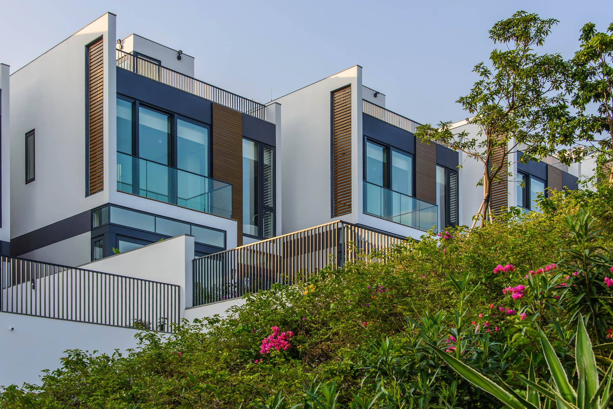 Whitesands — PDP London_files PDP London-6